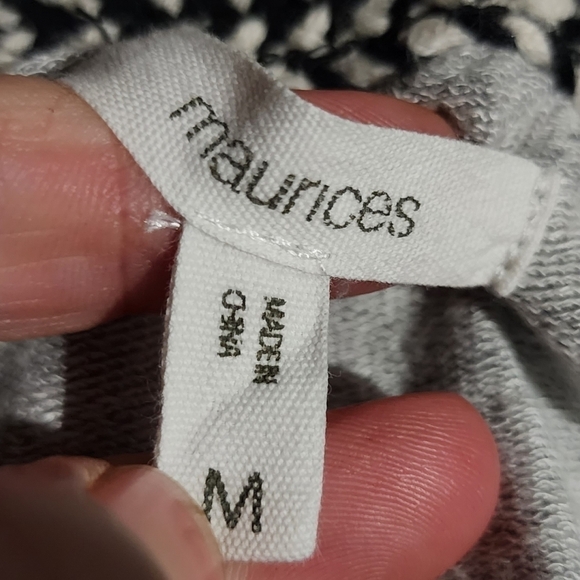 Maurices Printed Textured Shoulder Pullover Sweater Grey Floral Braided Neck EUC - Picture 7 of 8